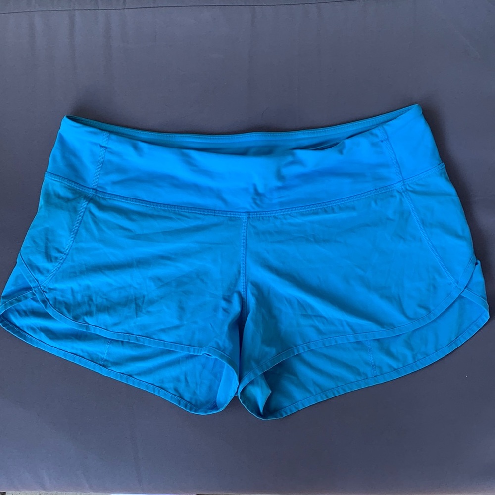 Lululemon Speed Short *4-way stretch 2.5”